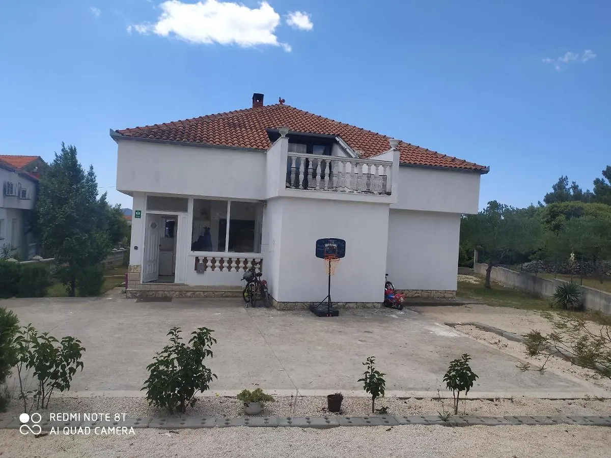 Kuca Za Miran Odmor - Sukosan Vila